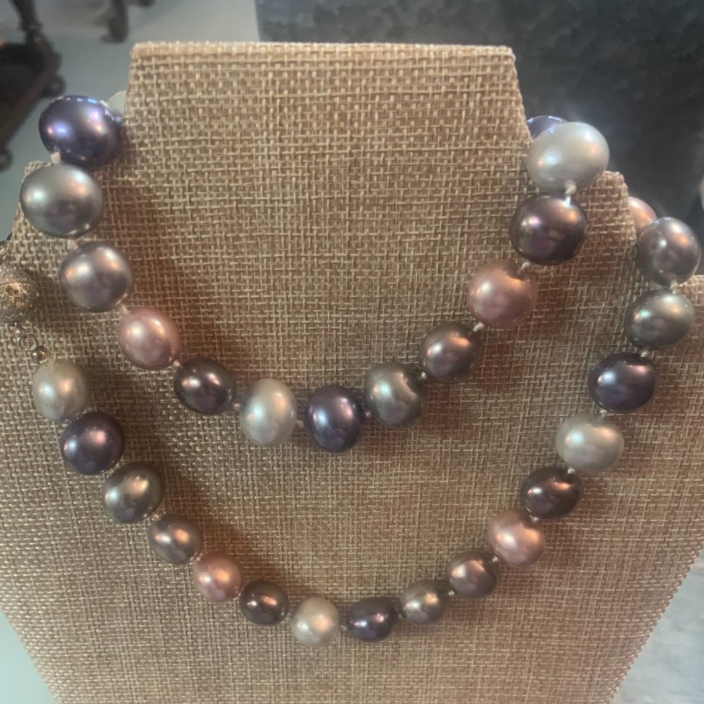 Fashion Pearls 28"